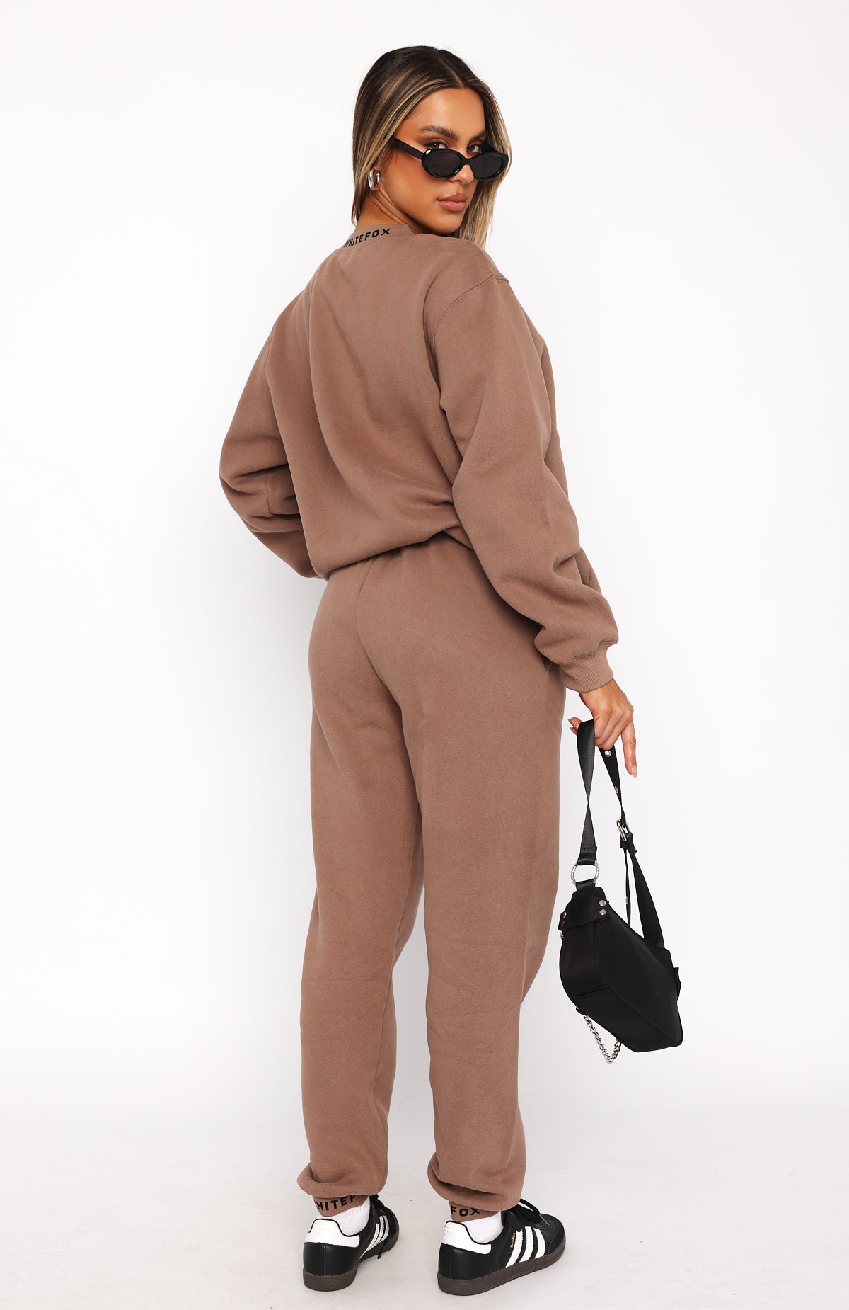 Put It On Repeat Sweatpants Mocha