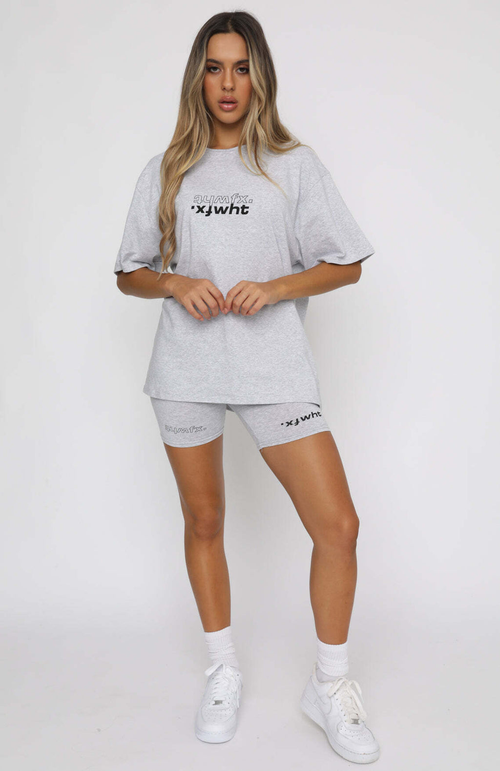 Catching Feelings Tee Grey Marle
