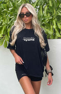 Catching Feelings Tee Black