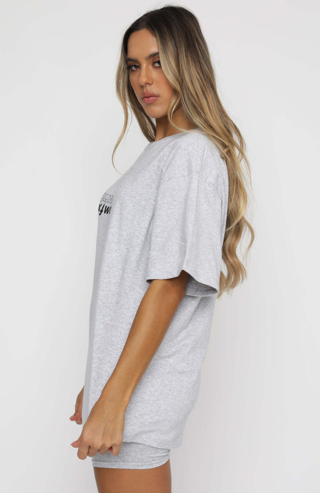 Catching Feelings Tee Grey Marle